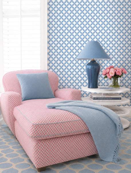 Custom Circle Trellis Wallpaper