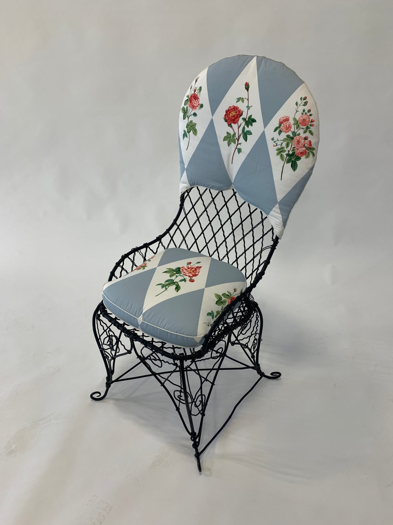 Antique Black Wire Garden Chair